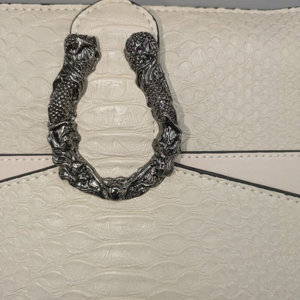 Crossbody Bags for Women Small Handbags PU Leather Shoulder Bag with Chain Strap - Picture 6 of 11